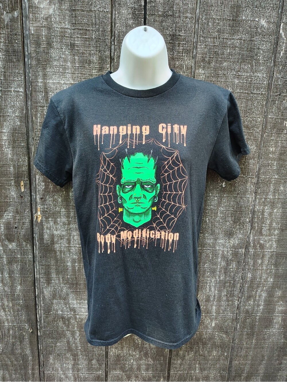 Gildan Hanging City Body Modification Top